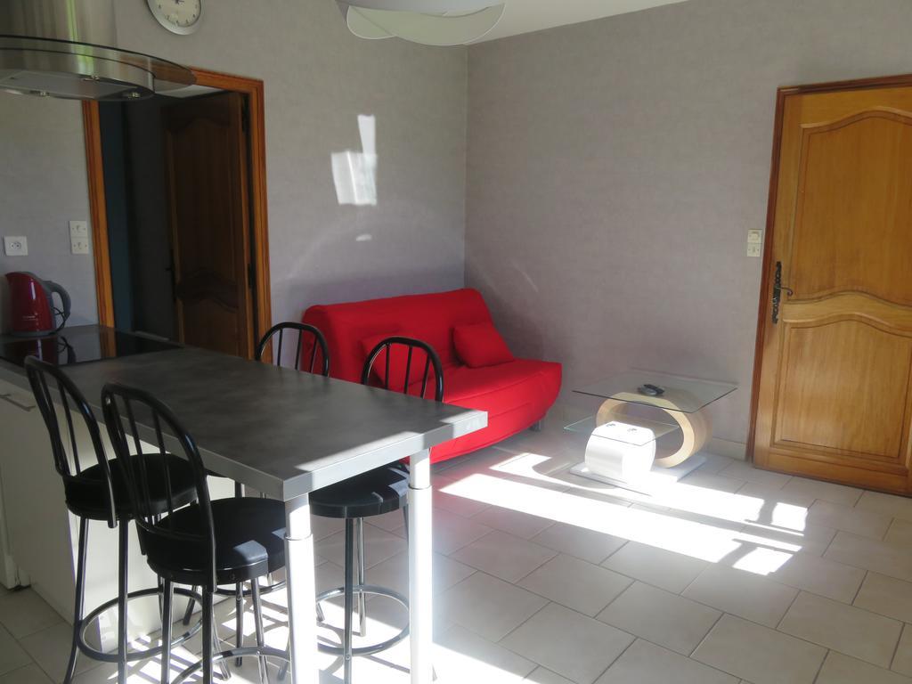 Auberge A La Ferme Surques Εξωτερικό φωτογραφία